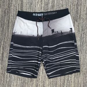 Old Navy Mens 34‎ Swim Trunks Board Shorts Black White Beach Scene Tie Waist